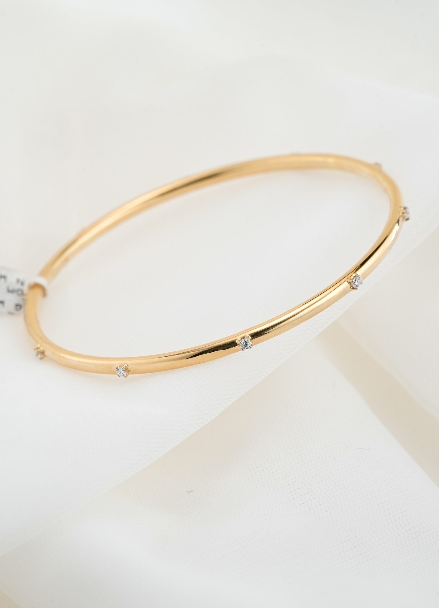 18KT Diamond Bangle - 001