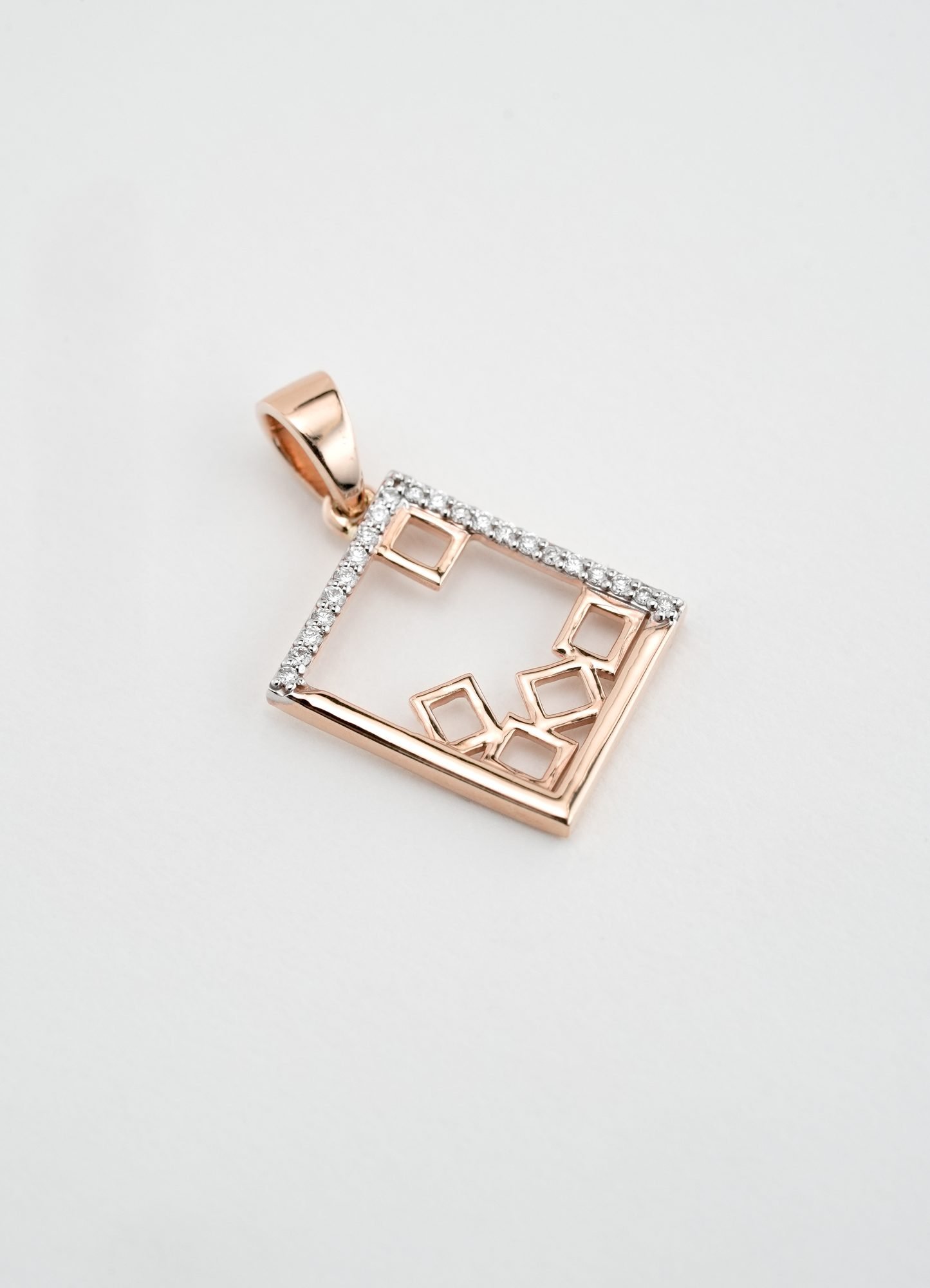 Rose Gold 18KT Diamond Pendant - 009