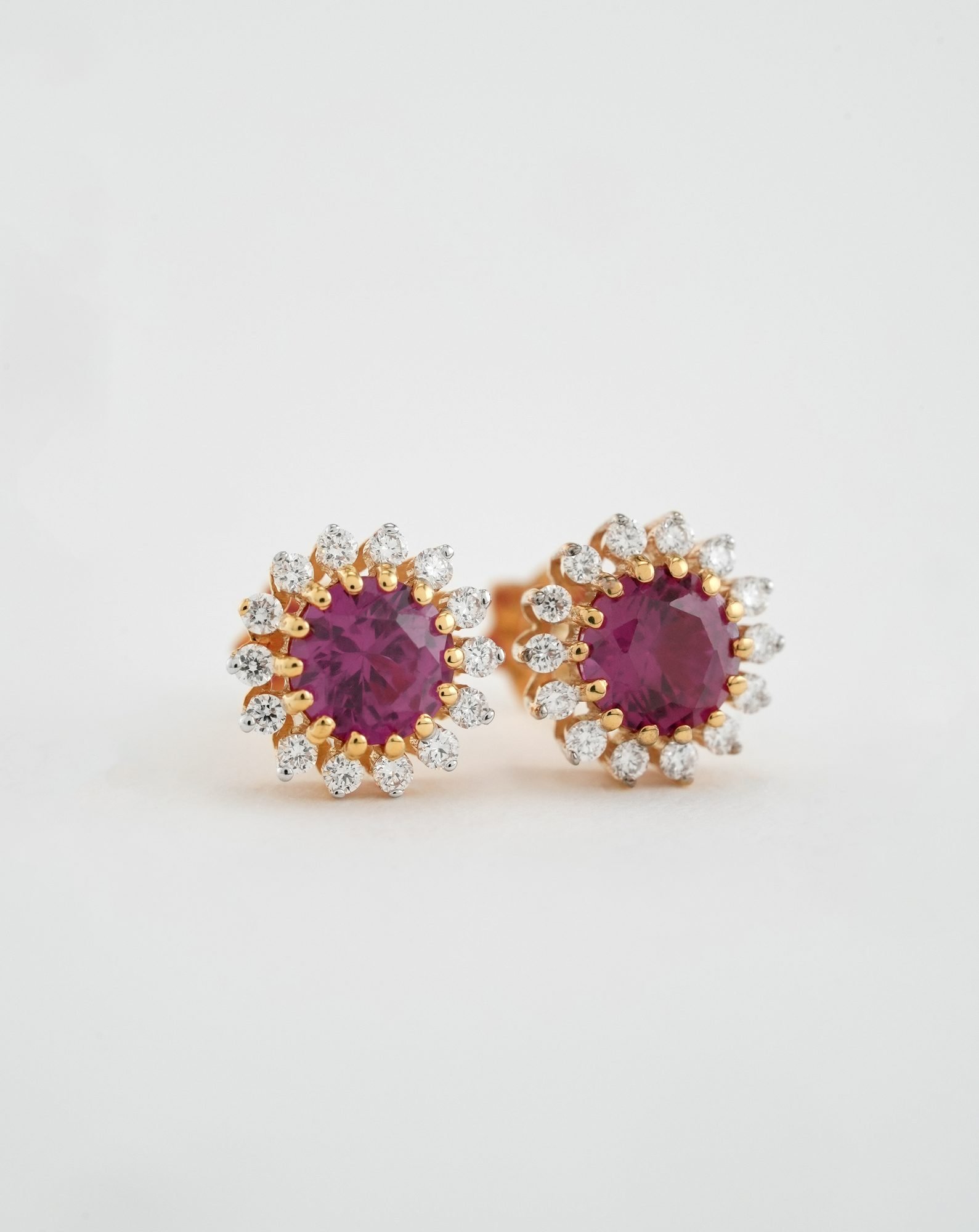 18KT Diamond Earrings with Red Stone - 021