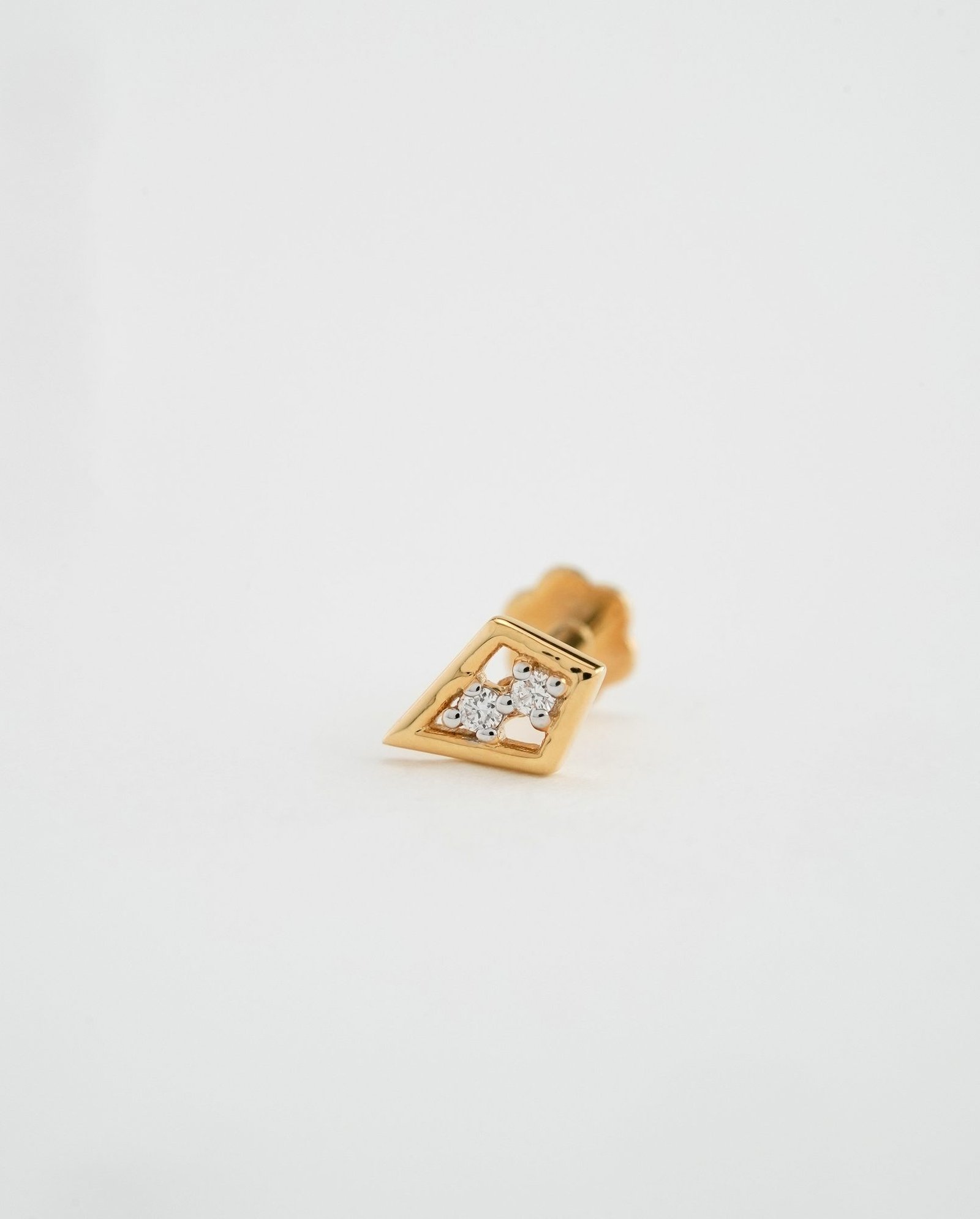 18KT Rose Gold Diamond Nose Pin 034