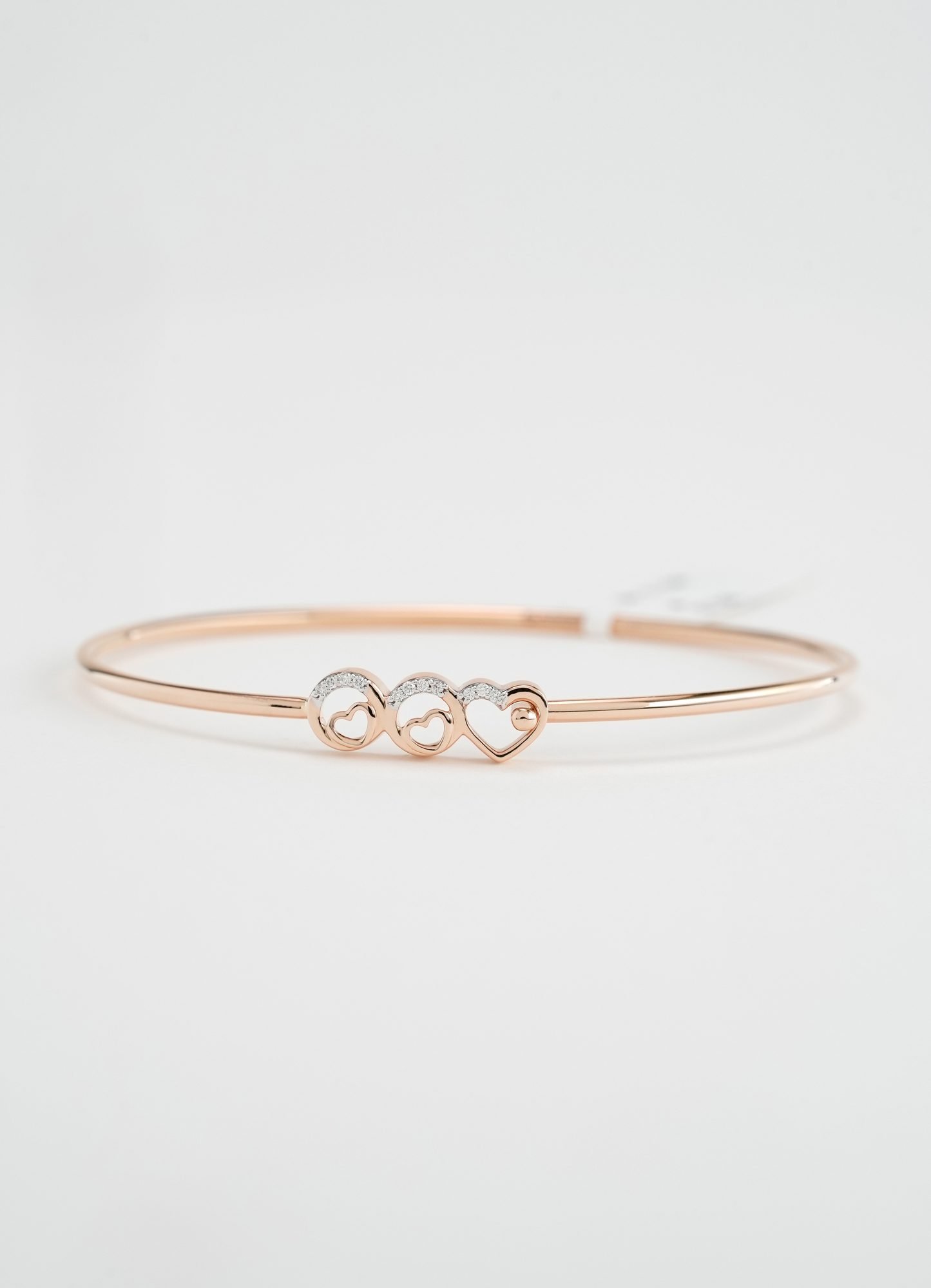 18KT Rose Gold Diamond Bangle 047