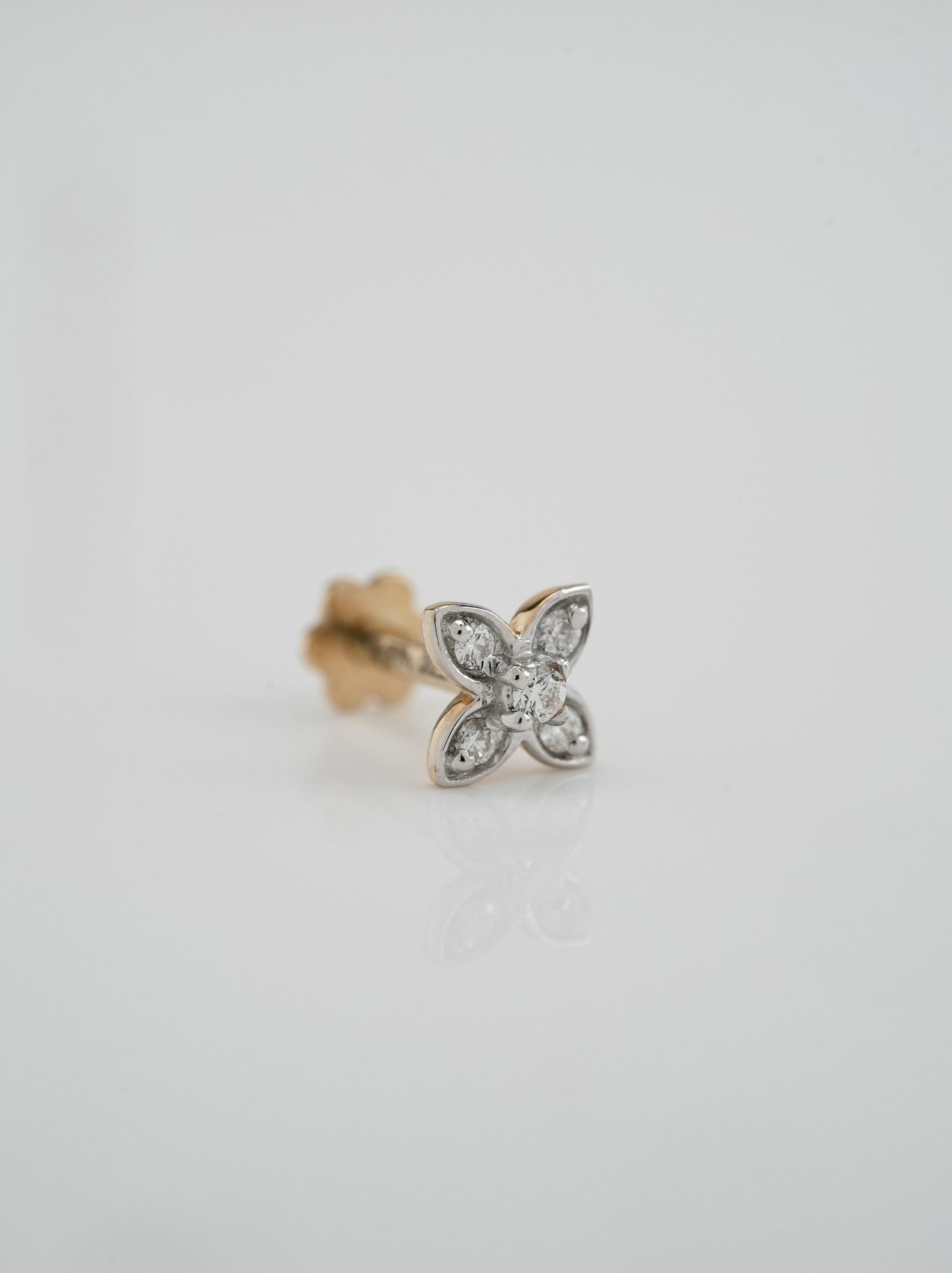 Yellow Gold Diamond Nose Pin